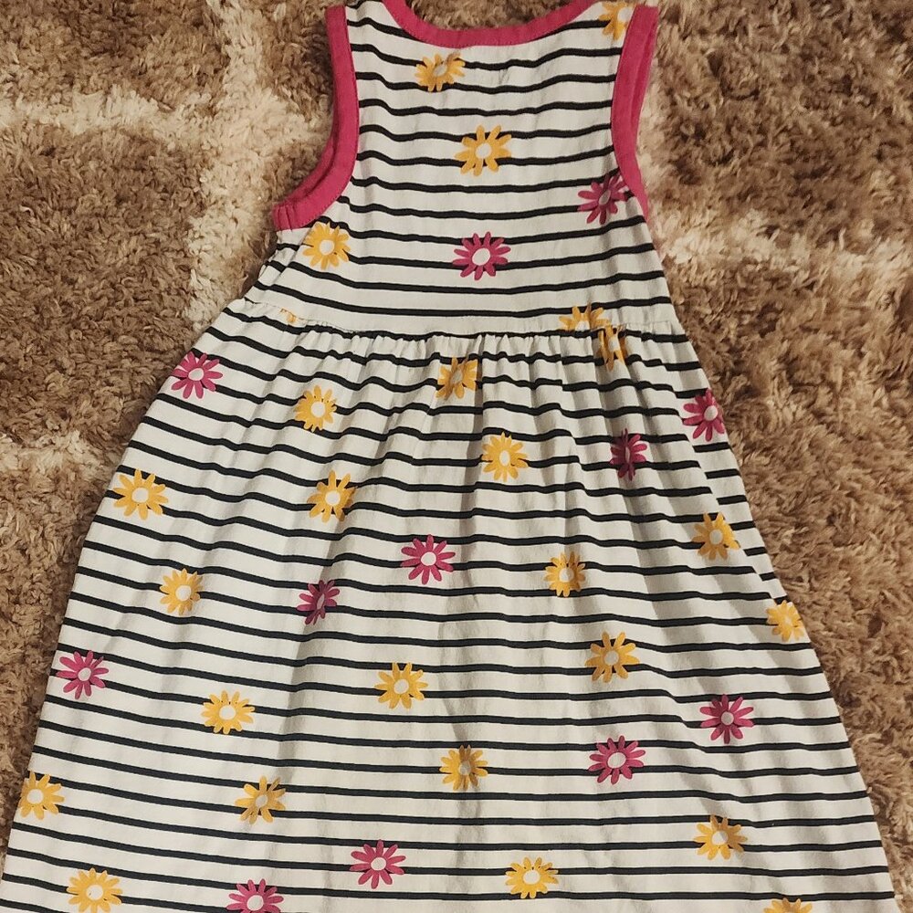 Girls size 5 dress